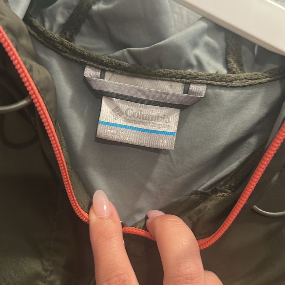 Columbia Women’s Jacket - M - Picture 2 of 3